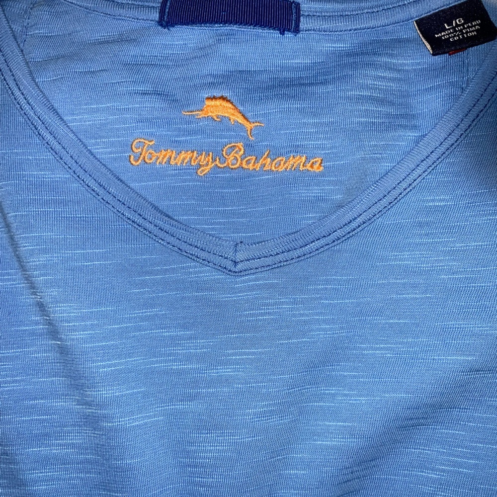 🌴 Tommy Bahama 100% Pima Cotton Blue V-Neck T-Shirt – Large, Made in Peru